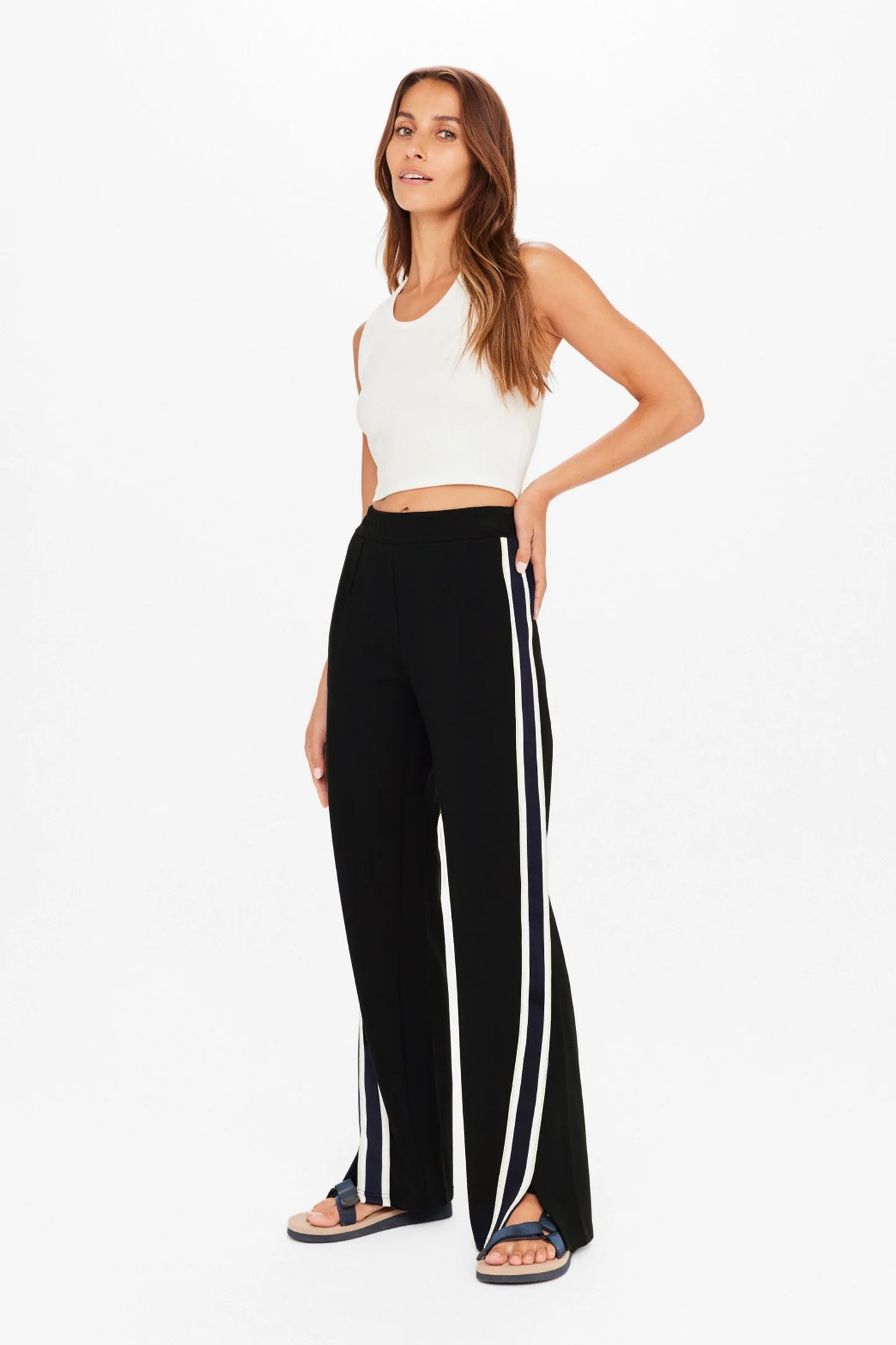 Petra Flare Pant - Black