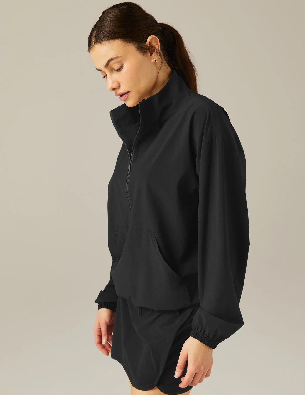 In Stride Pullover - Black